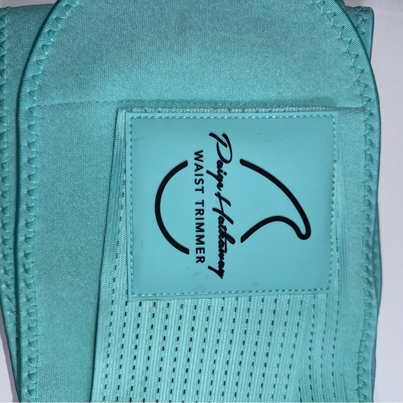 Paige Hathaway Waist Trimmer Belt XS Tiffany Blue Adjustable Compression - Picture 4 of 10